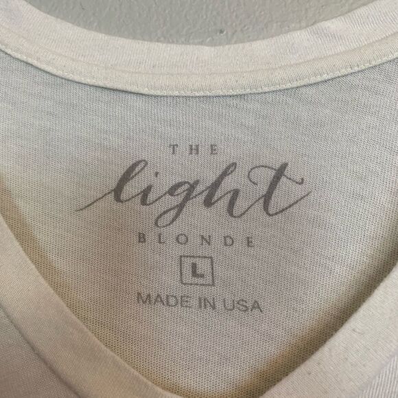 The Light Blonde Christian Tee L - Picture 5 of 6
